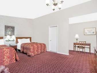 Travelodge Inn & Suites Latham Kamer foto