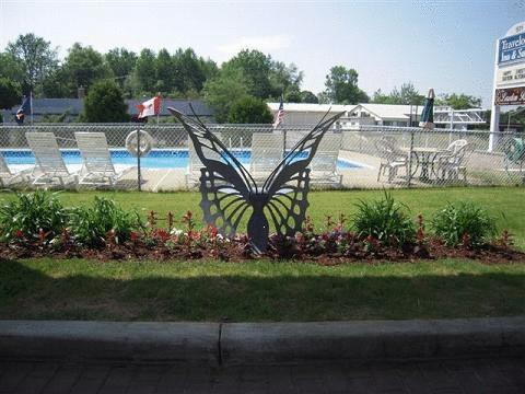 Travelodge Inn & Suites Latham Buitenkant foto
